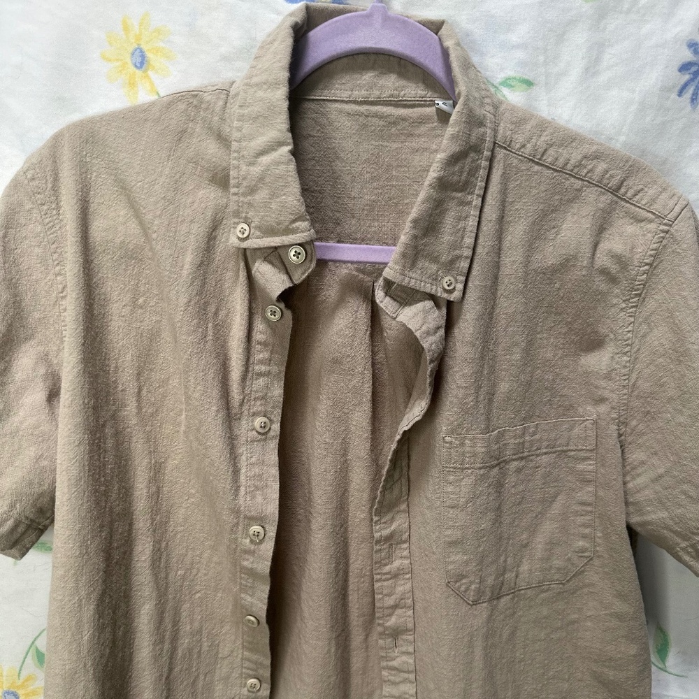 Design in Italy Small tan collard linen shirt